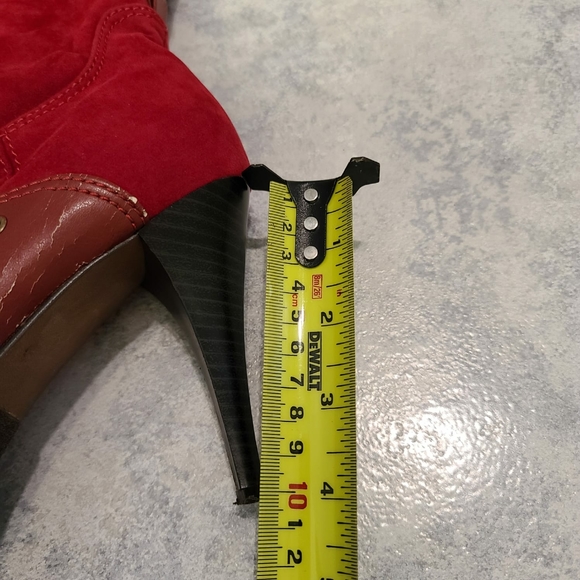 Bumper red boots tall size 8 - Picture 6 of 8